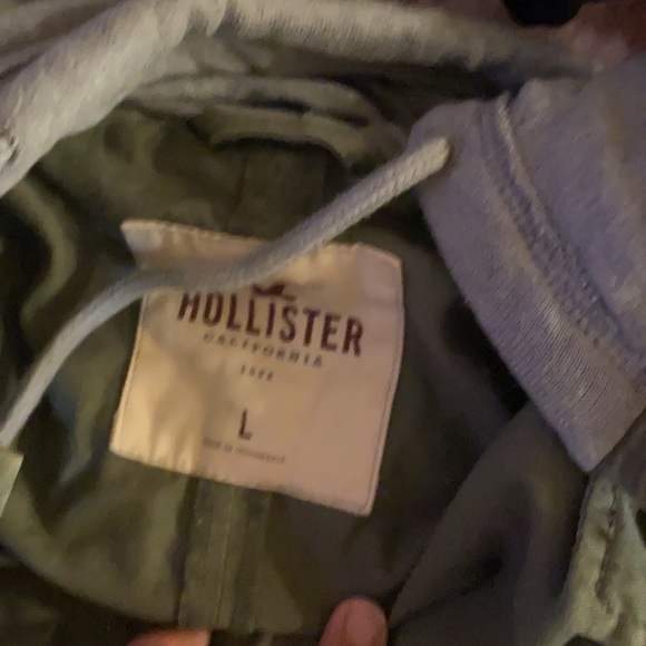 Woman jackets two in bundle - Picture 2 of 5